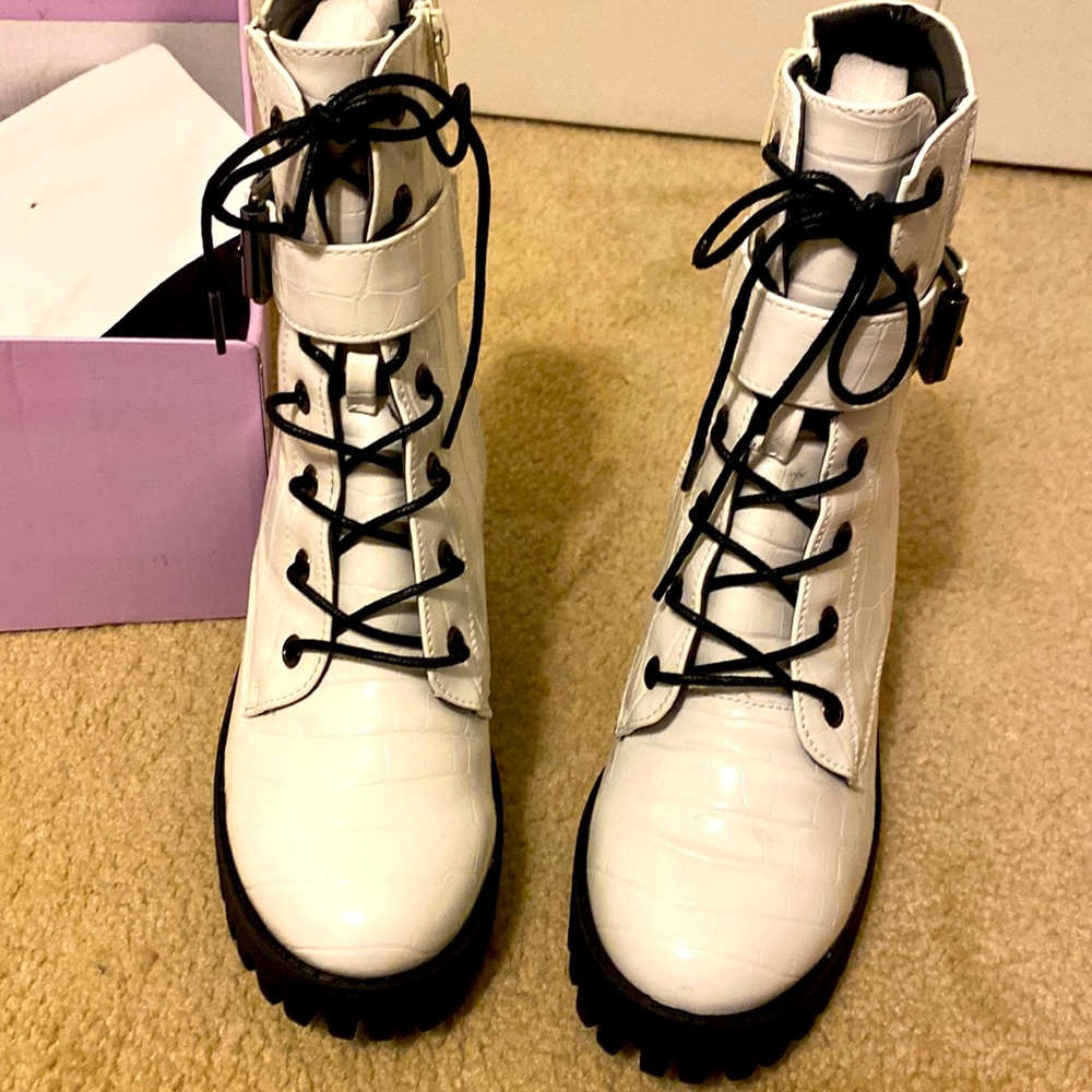 Madden girl chunky heel white croc lace up boots